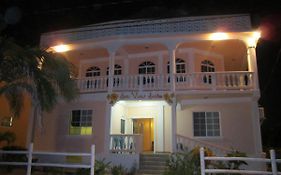 Sea View Suites